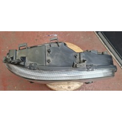 Phare Mercedes A9738202361